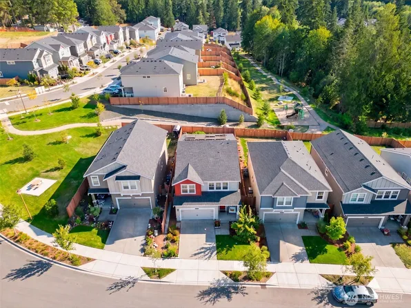 1613 NE Calavista Street, Poulsbo, WA 98370