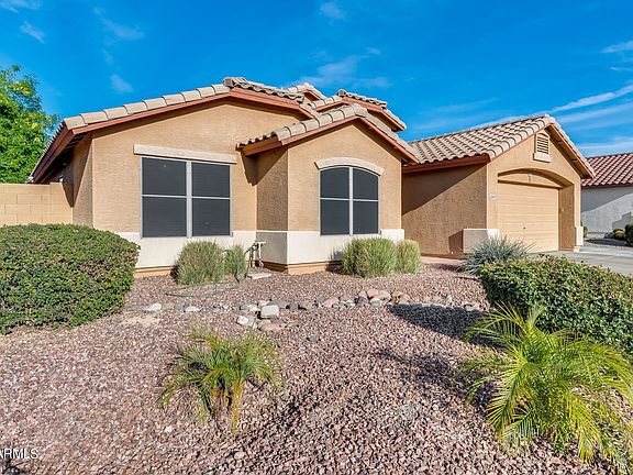 3rd image of 22645 N 33rd Ln