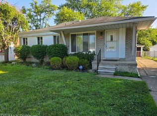 29080 Beechnut St, Inkster, MI 48141