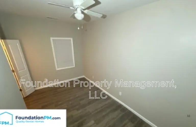 772 Pearce St — Photo 9