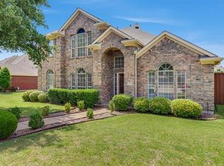 8710 Gulfview Dr, Rowlett, TX 75088
