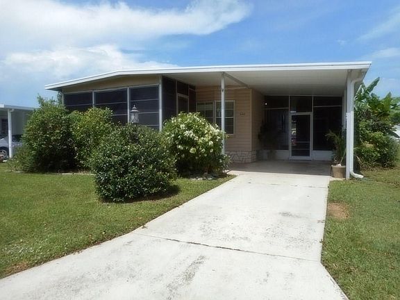 2nd image of 1040 Thrush Cir