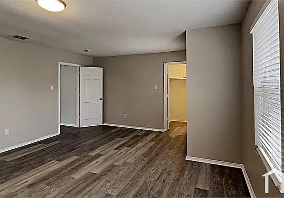 8729 Polo Dr — Photo 6