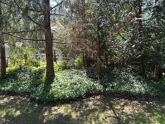 3rd image of 4331 NE Rhodes End