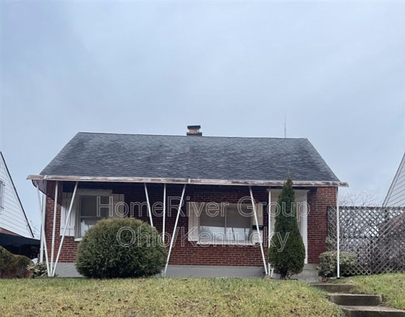 1st image of 3238 Lakeview Ave