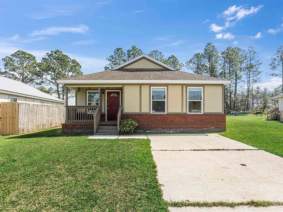 1st image of 102 Kathryn Dr