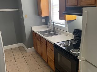 515 E Vine St #B, Springfield, IL 62703