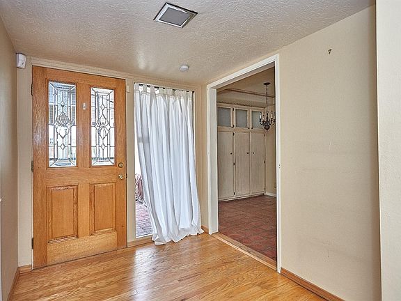 4th image of 14211 Canterbury Dr