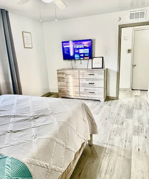 Gaston Uptown Apartments — Photo 18