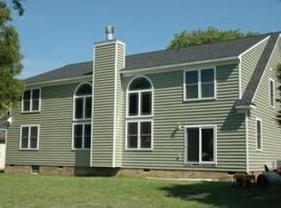 544 Deep Creek Rd, Newport News, VA 23606