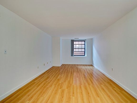 5th image of 10 Weston Ave APT 315