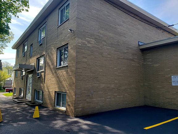 2nd image of 1456 W 107th St APT 2