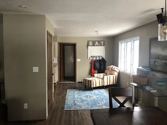 5642 Spring Brook Rd — Photo 4