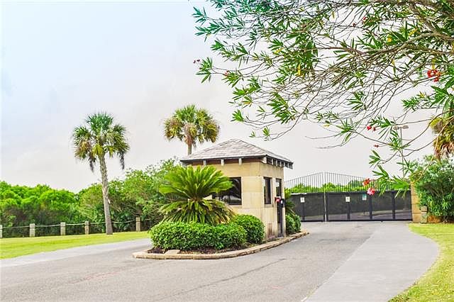 1st image of 2509 Fort Beauregard Blvd