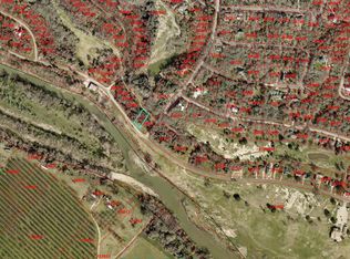 542 Riverside Dr, Bastrop, TX 78602