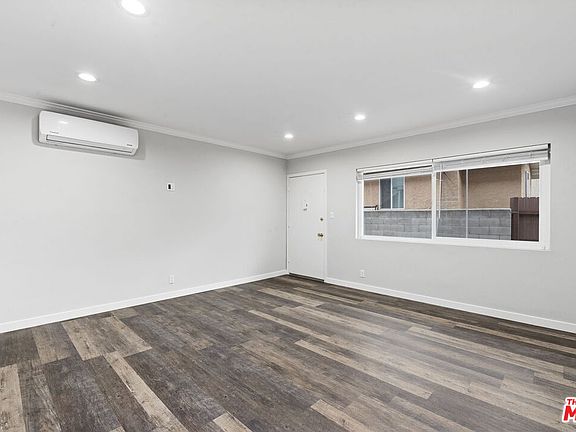 3rd image of 1163 Raymond Ave #2