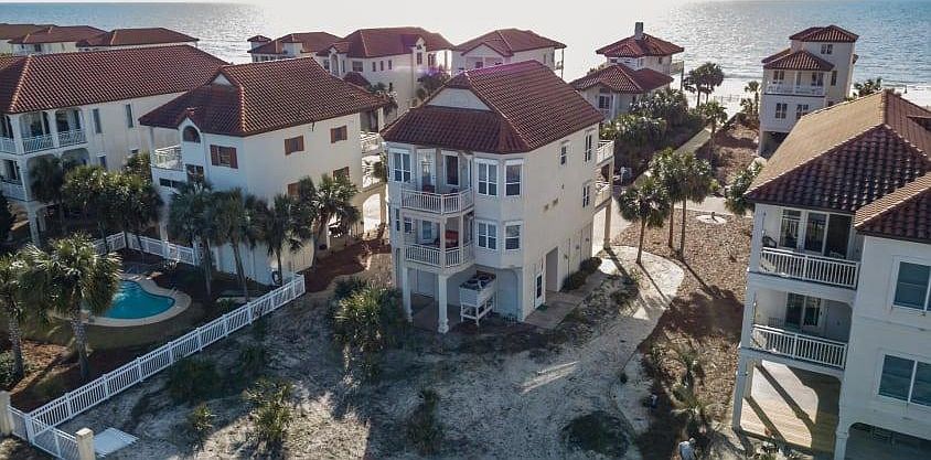 1st image of 1822 Sunset Dr