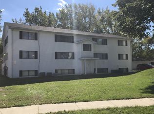 1132 Tiffany Pl APT 1, Waterloo, IA 50701