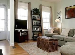 102 Ripka St, Philadelphia, PA 19127