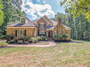 1604 Fallen Timber Trl, Powhatan, VA 23139