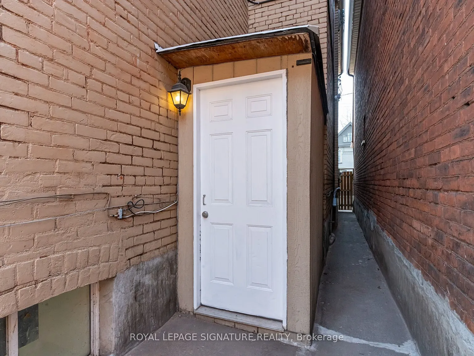 1 bed, $1,050 — Photo 3