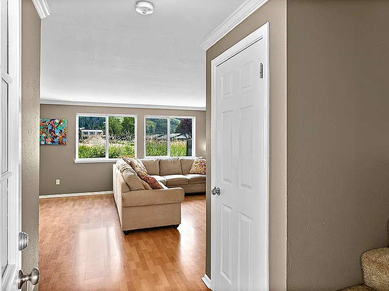 63rd Street Ct E — Photo 10