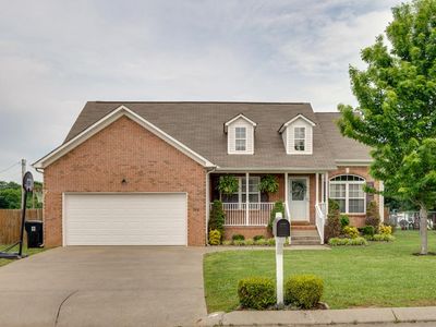 1978 Farmington Ct, Columbia, TN, 38401