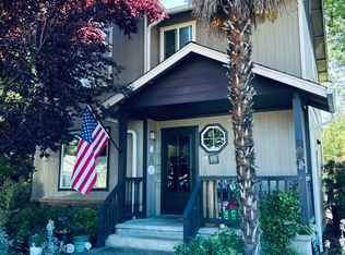 605 Elizabeth Ave #A, Ashland, OR 97520