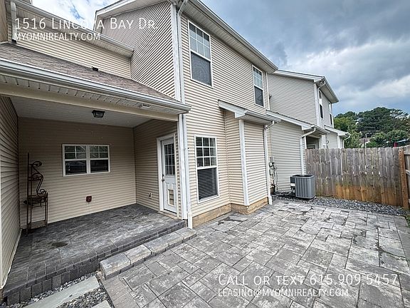 2nd image of 1516 Lincoya Bay Dr