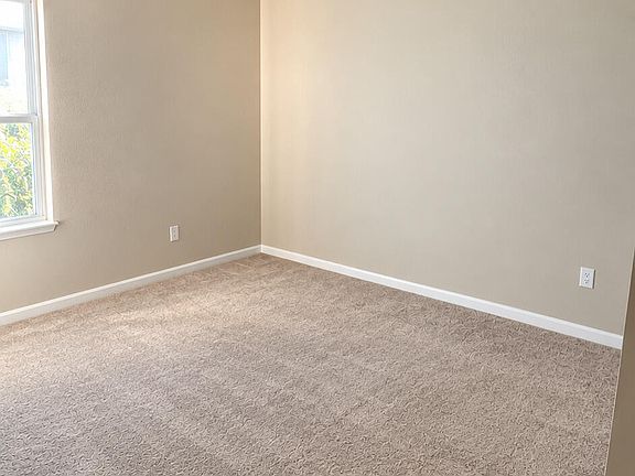 5th image of 11019 STAPLETON Drive