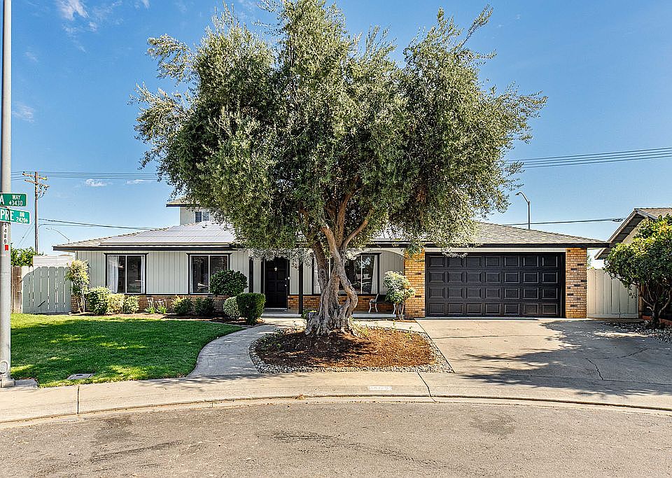 1st image of 3428 Puma Way