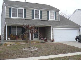 4413 Fallen Apple Ln, Louisville, KY 40218