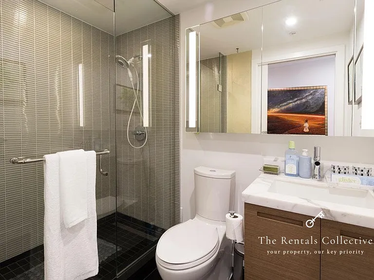 777 Richards St #3601 — Photo 8
