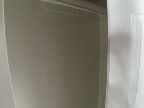 5th image of 222 Phoenetia Ave APT 3