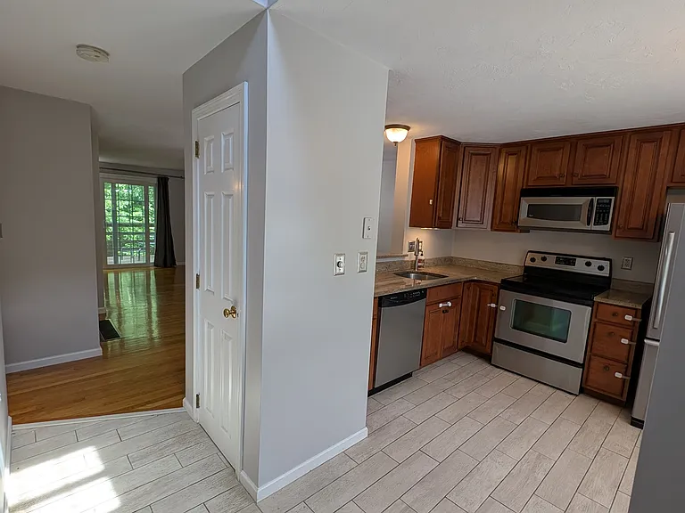 19 Country Village Way — Photo 12