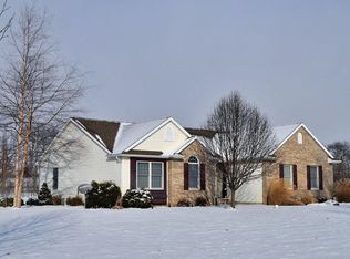 20274 Old 205, Edwardsburg, MI 49112