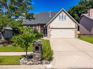 500 S Nyssa Ave, Broken Arrow, OK 74012