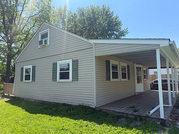 2nd image of 345 N Wolf Creek St