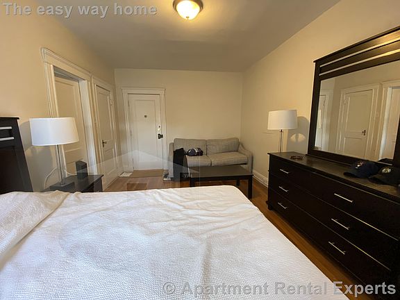 4th image of 30 Langdon St APT 6