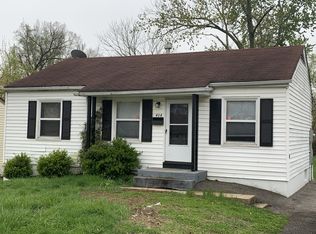 414 Cameron Rd, Saint Louis, MO 63137