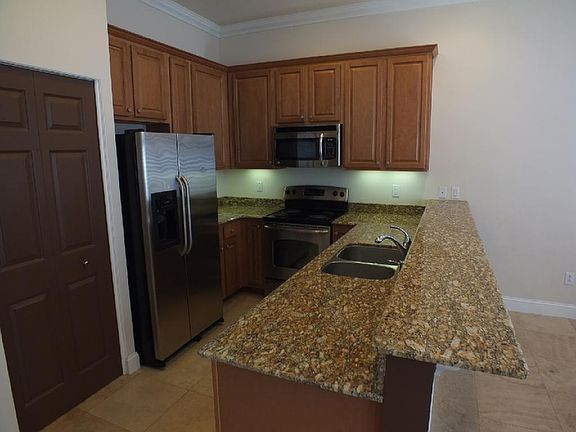 3rd image of 616 2nd St N #5