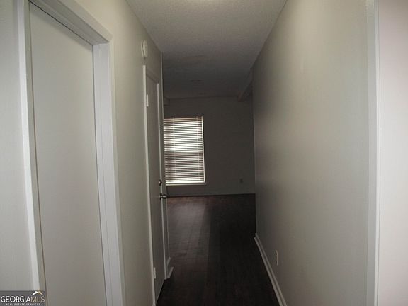 2nd image of 633 Garden Walk Dr