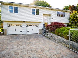 257 Bucks Hill Rd, Waterbury, CT 06704
