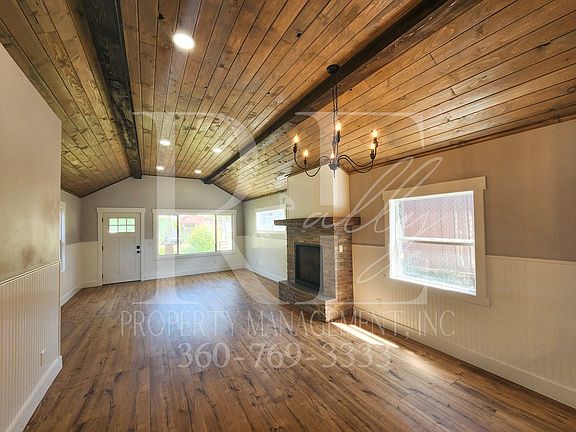 4th image of 1406 West Ave