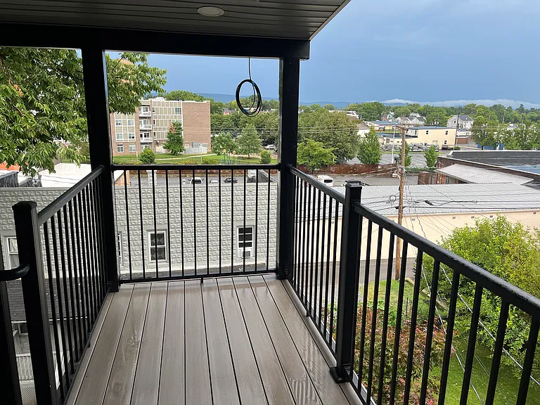 234 Summit Ave #E — Photo 4