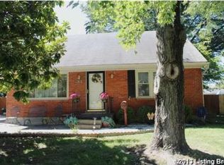 10618 Torrington Rd, Louisville, KY 40272