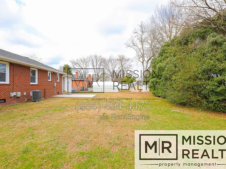 4823 Suecla Dr — Photo 15