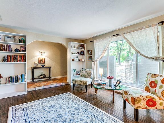 5th image of 4405 Thousand Oaks Dr