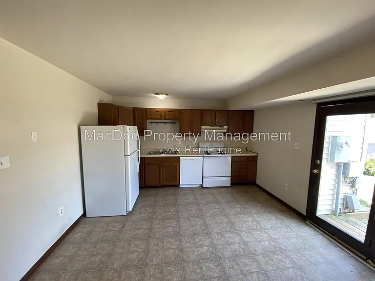 5145 Cottonwood Ct — Photo 9