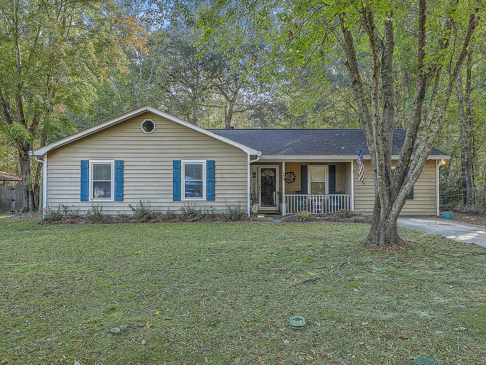 1st image of 108 Nettles Ln